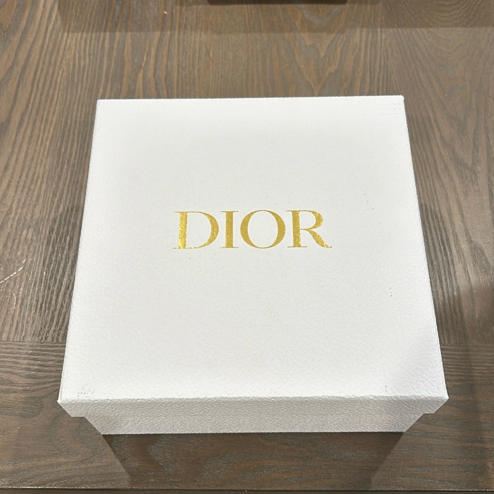 Dior Box - Picture 1 of 7